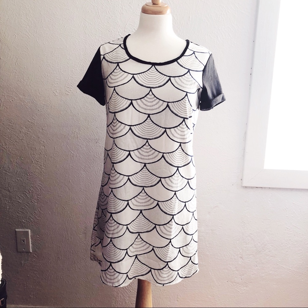 Romeo & Juliet Scallop Dress